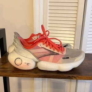 Brooks Aurora W 10.5 M 9